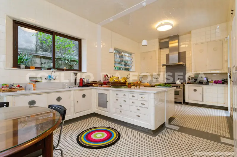 Casa com 4 quartos em Pacaembu - foto 2