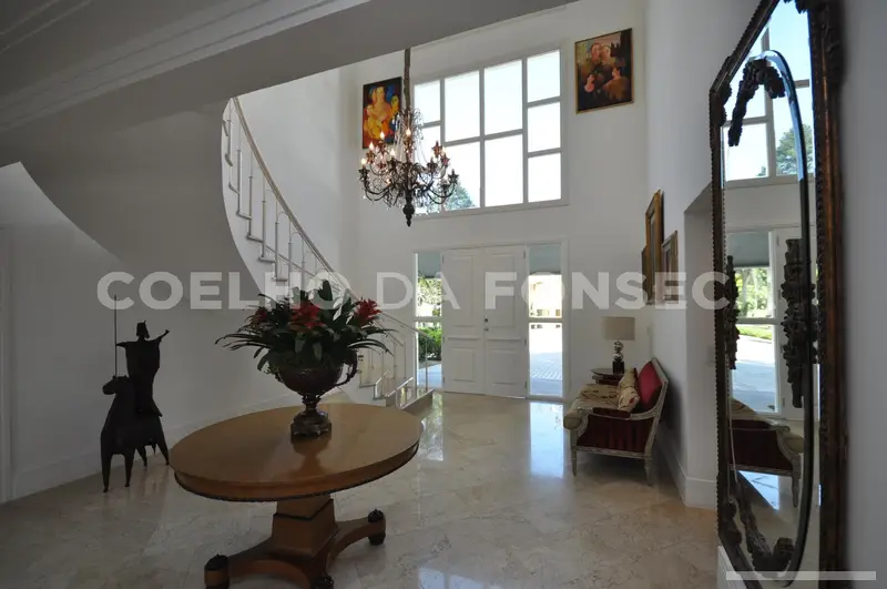 Casa em condomínio com 5 quartos em Morumbi - foto 2