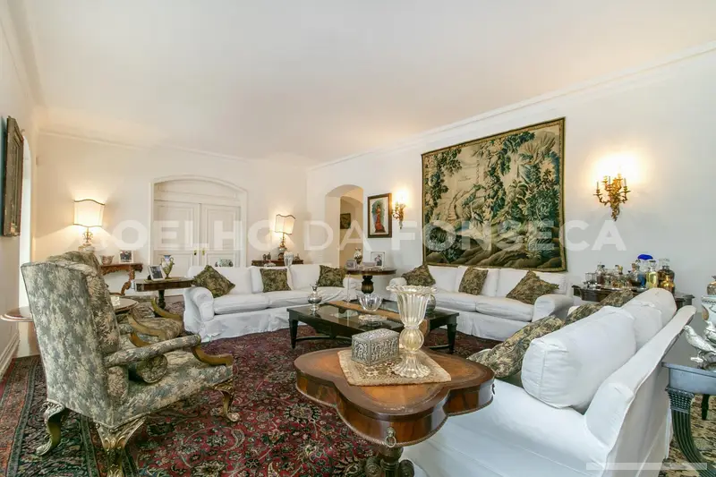 Casa com 4 quartos em Jardim Guedala - foto 2