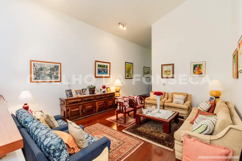 Casa com 4 quartos em Alto de Pinheiros - foto 4