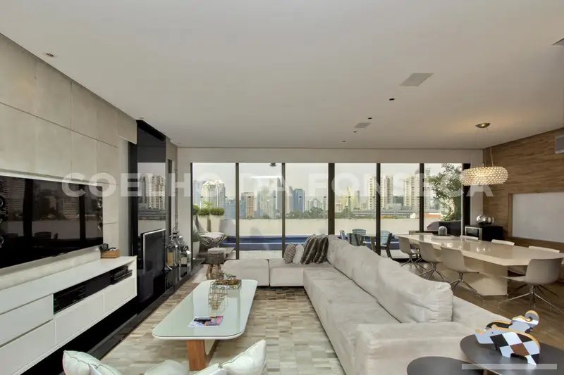 Casa em condomínio - 3 quartos - Cidade Jardim - São Paulo