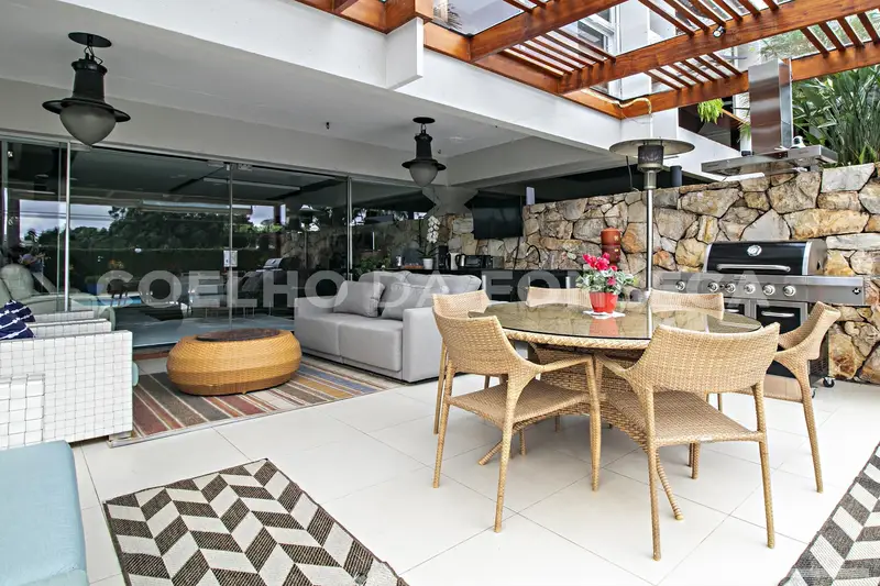 Casa com 4 quartos em Morumbi - foto 4