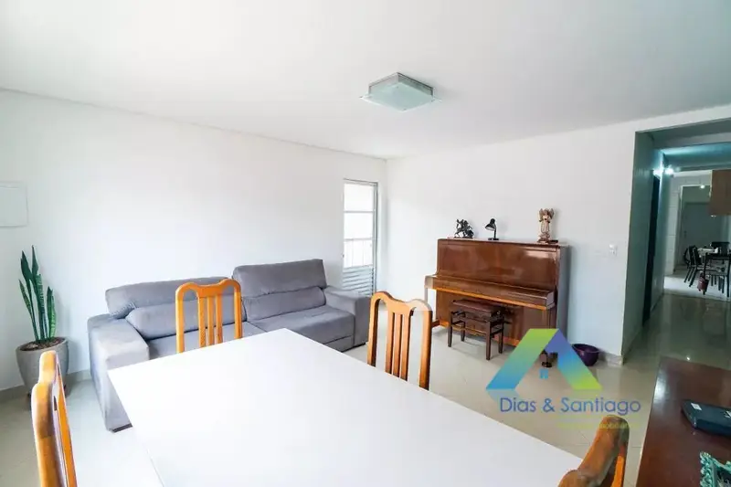 Casa com 3 quartos em Vila Santa Catarina - foto 2