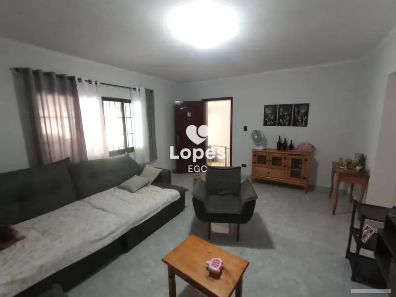 Casa com 5 quartos em Parque São Lucas - foto 3