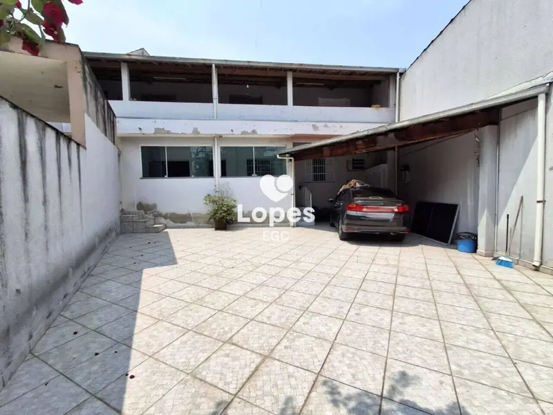 Casa com 6 quartos em Parque São Lucas - foto 2