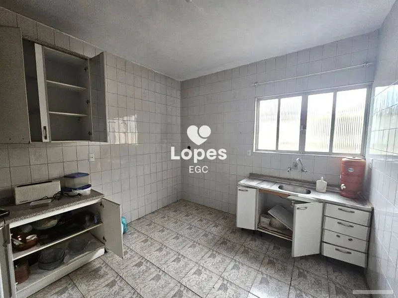 Casa com 5 quartos em Parque São Lucas - foto 5