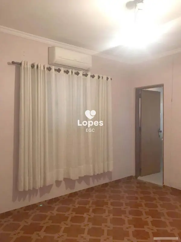 Casa com 4 quartos em Parque São Lucas - foto 3