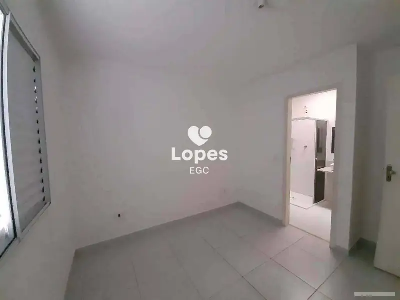 Casa com 3 quartos em Vila Bela - foto 4