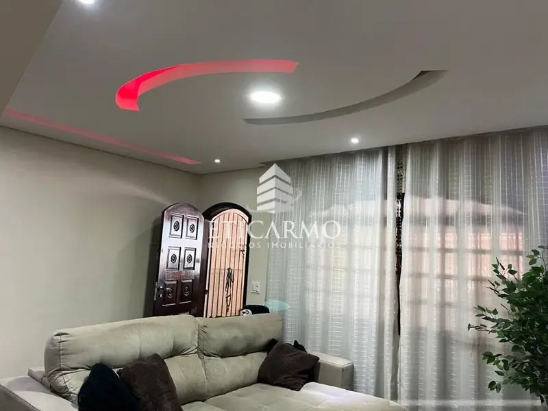 Sobrado - 3 quartos - Vila Carmosina - São Paulo