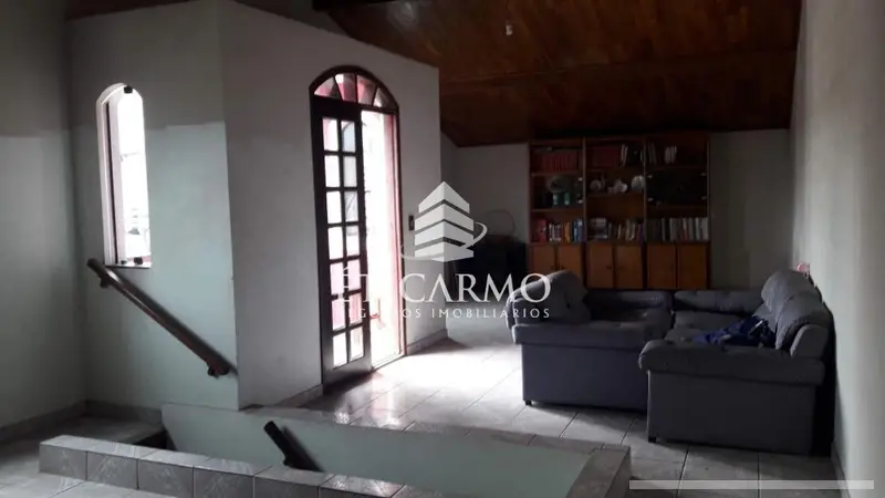 Sobrado com 6 quartos em Parque Savoi City - foto 4