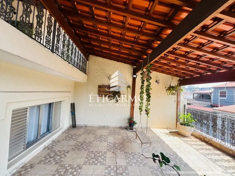 Casa com 3 quartos em Fazenda Aricanduva - foto 2