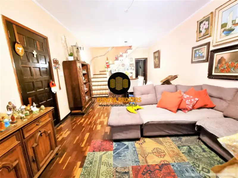 Casa com 4 quartos em Jardim Aida - foto 4