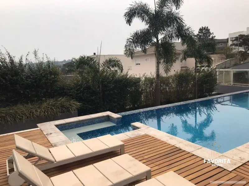 Casa com 4 quartos em Golf Village Granja Viana - foto 2