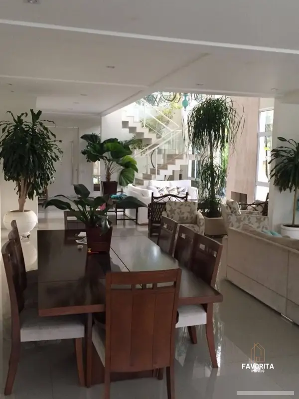 Casa com 5 quartos em Condomínio Nova Higienópolis - foto 2