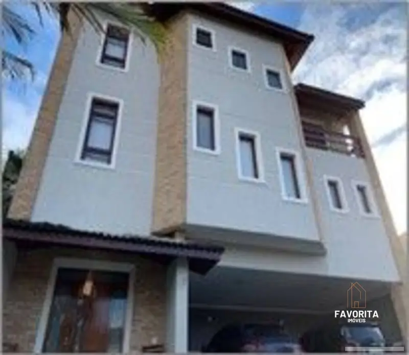 Casa com 5 quartos em Condomínio Nova Higienópolis - foto 2