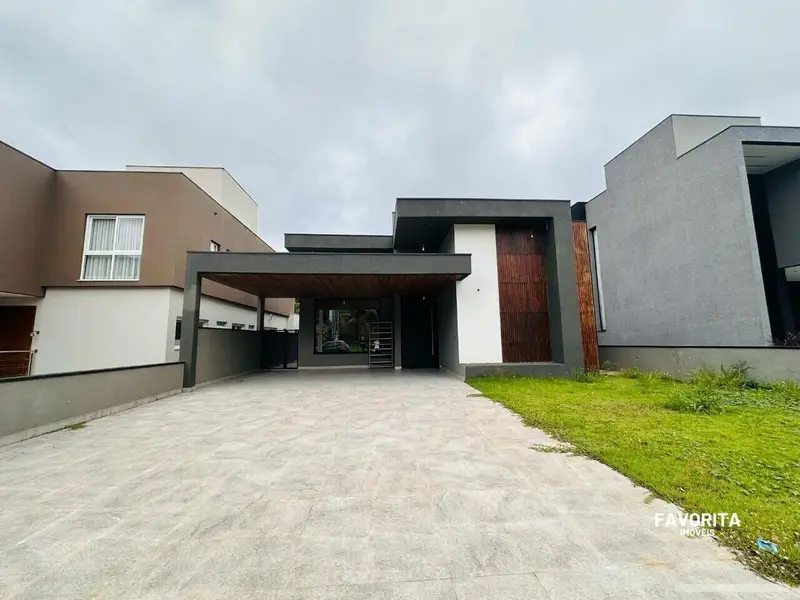 Casa com 5 quartos em Reserva Santa Maria - foto 3