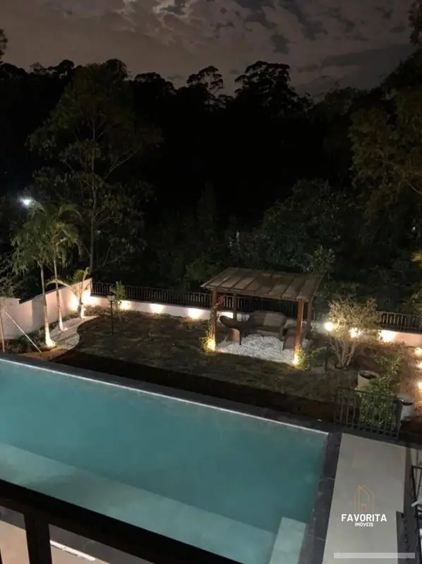 Casa com 4 quartos em Reserva Santa Maria - foto 4