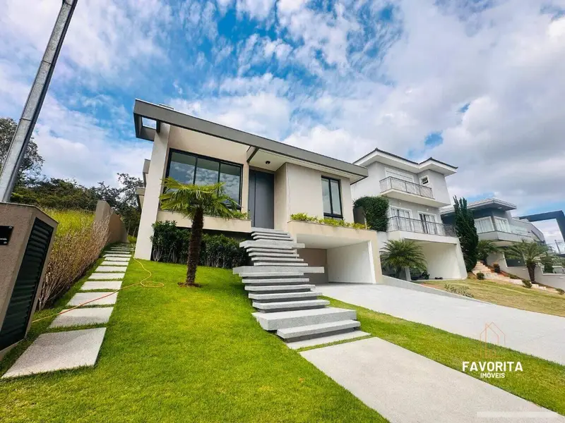 Casa com 4 quartos em Reserva Santa Maria - foto 2