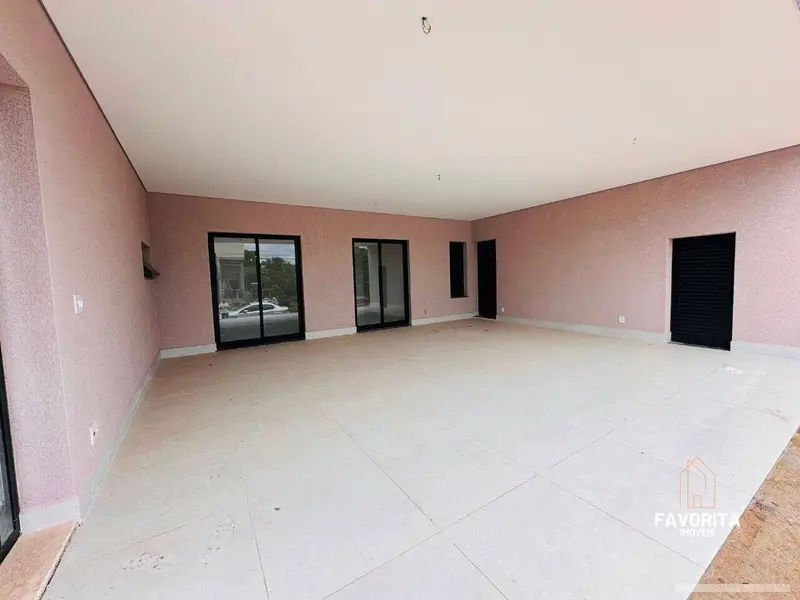 Casa com 3 quartos em Reserva Santa Maria - foto 2