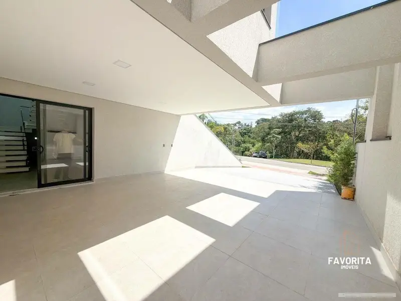 Casa com 4 quartos em Reserva Santa Maria - foto 5