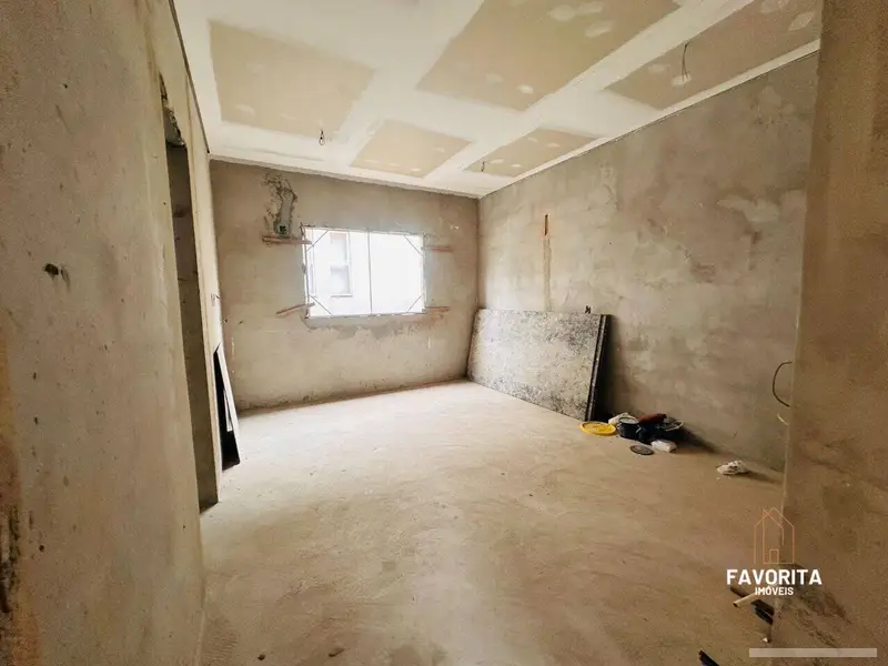 Casa com 4 quartos em Reserva Santa Maria - foto 2