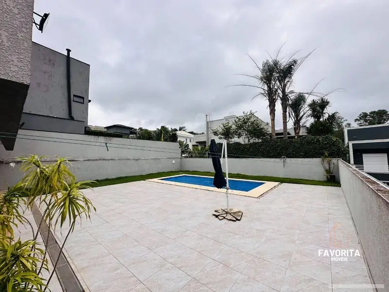 Casa com 4 quartos em Reserva Santa Maria - foto 5