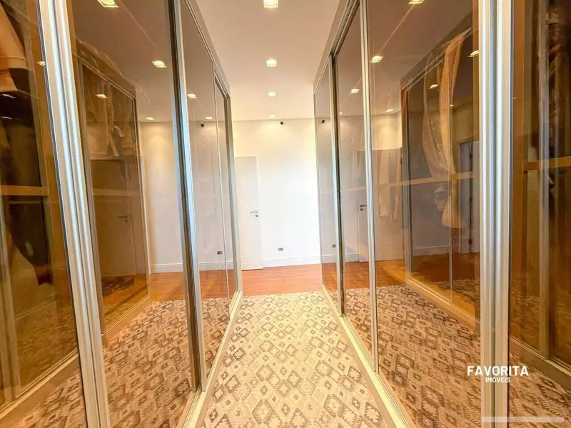 Casa com 6 quartos em Reserva Santa Maria - foto 2