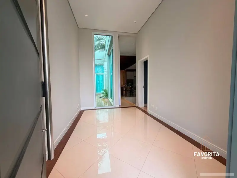 Casa com 3 quartos em Reserva Santa Maria - foto 4