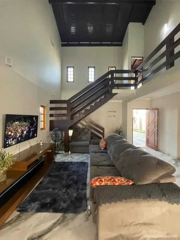 Casa com 4 quartos em Jardim Indaiá - foto 5