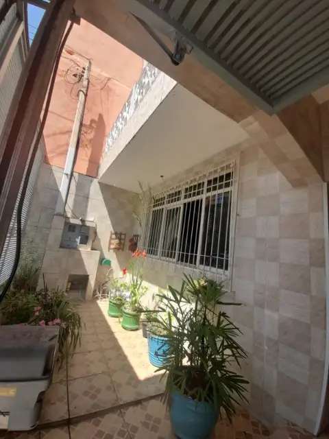 Casa - 3 quartos - Conjunto Residencial José Bonifácio - São Paulo