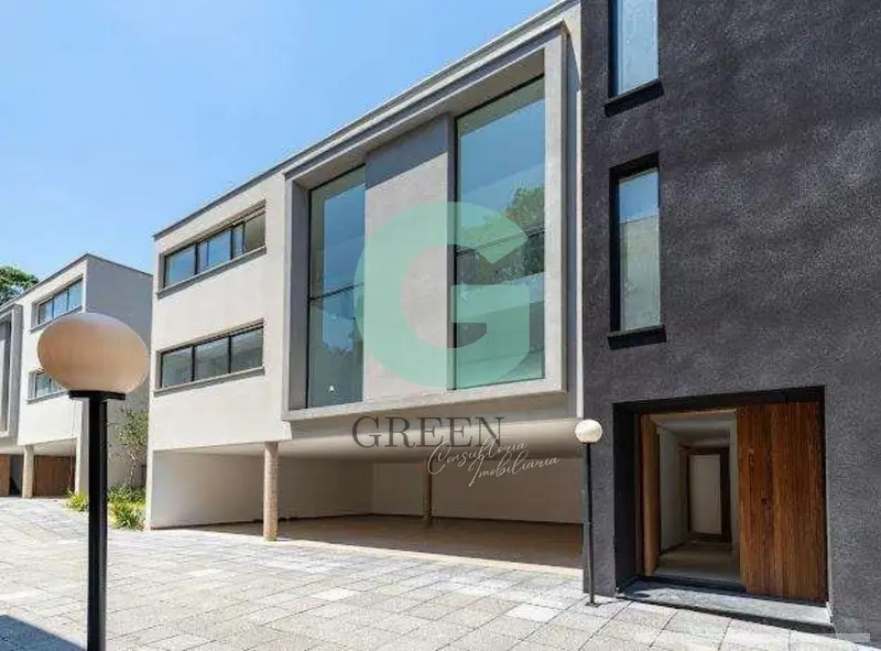 Casa em condominio - 4 quartos - Jardim Cordeiro - São Paulo