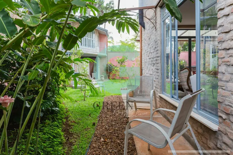 Casa - 11 quartos - Jardim Cordeiro - São Paulo