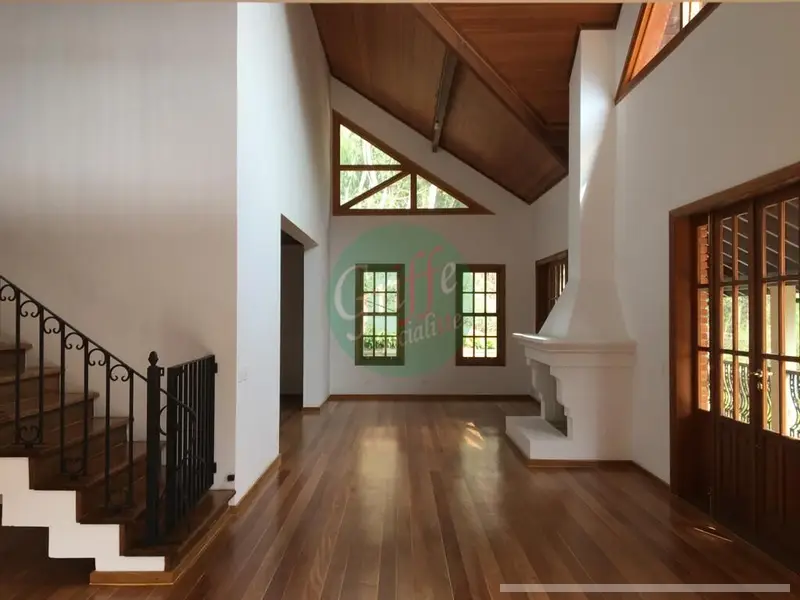 Casa com 4 quartos em Roseira - foto 4