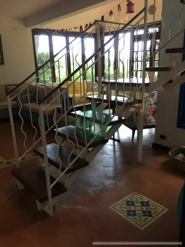 Casa com 4 quartos em Roseira - foto 4