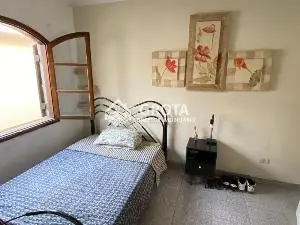 Casa com 5 quartos em Vila Antonina - foto 2