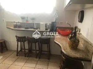 Casa com 5 quartos em Chácara Mafalda - foto 4