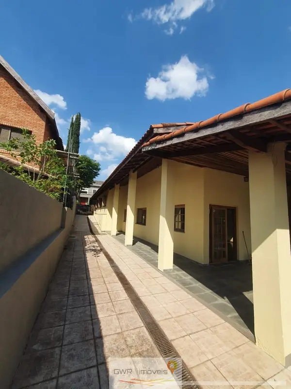 Casa com 5 quartos em Alphaville - foto 3