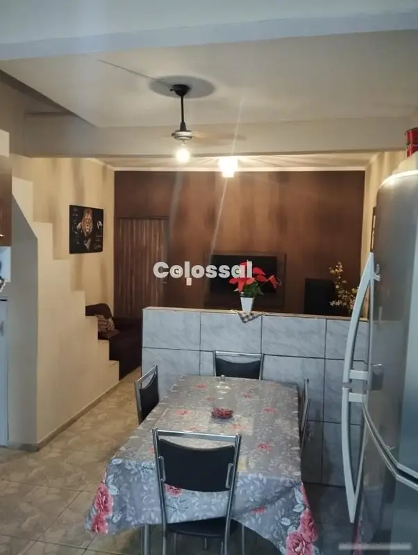 Casa com 3 quartos em Jardim Presidente Dutra - foto 5