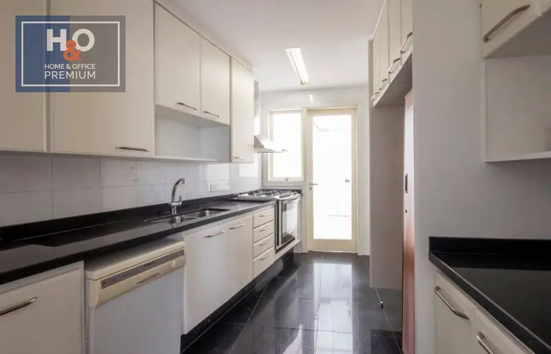 Casa com 5 quartos em Condomínio Vale Das Paineiras - foto 4