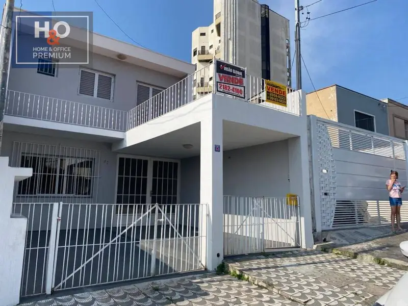 Casa com 3 quartos em Vila Santana - foto 3