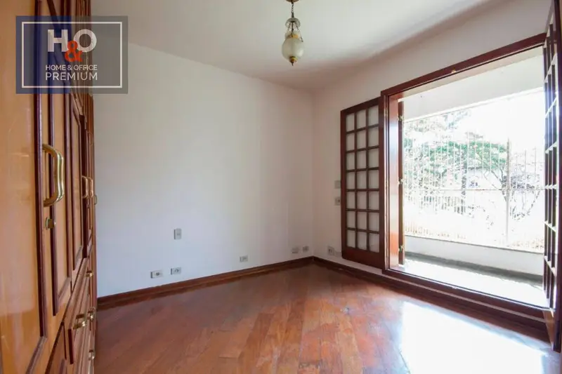 Casa com 4 quartos em Morumbi - foto 2