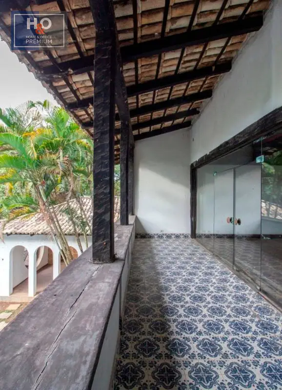 Casa com 5 quartos em Morumbi - foto 4