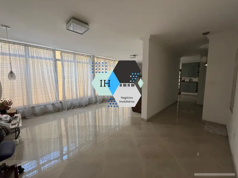 Casa com 4 quartos em Vila Cordeiro - foto 3