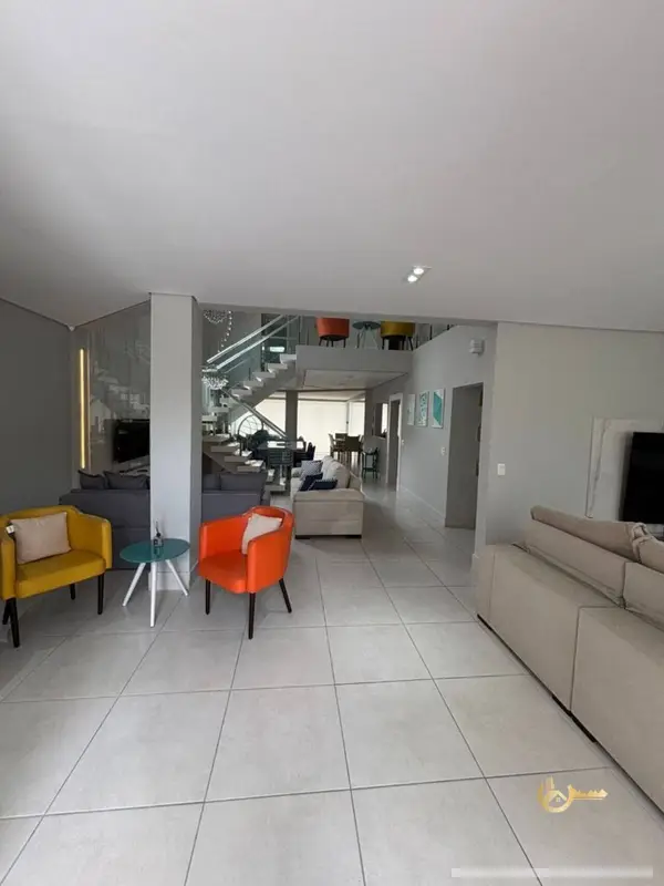 Casa com 5 quartos em Hanga Roa - foto 2