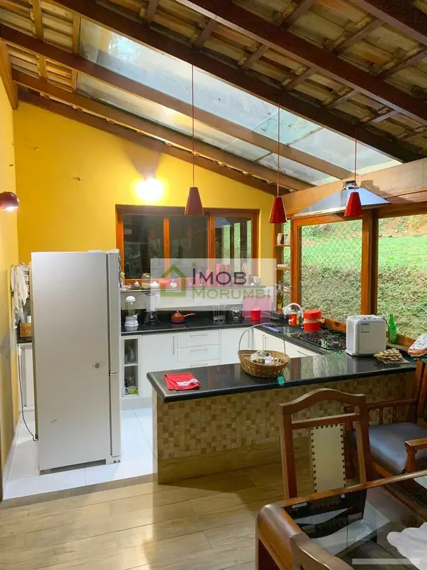 Casa com 3 quartos em Condomínio Iolanda - foto 4