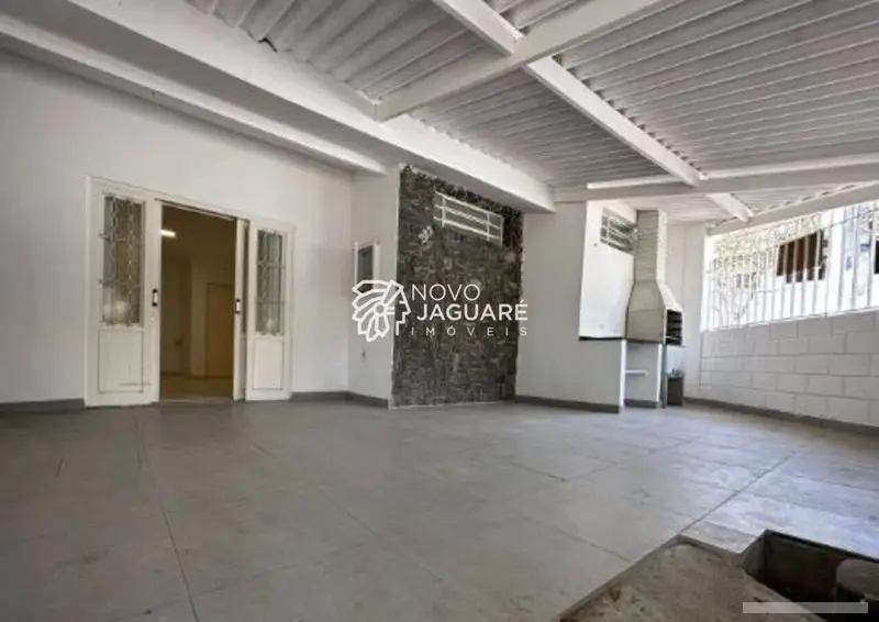 Casa com 3 quartos em Vila Cordeiro - foto 2