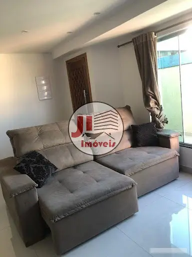 Casa com 3 quartos em Vila Guilhermina - foto 2