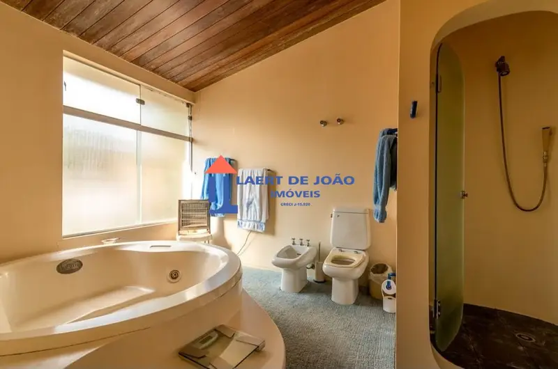 Casa com 4 quartos em Cidade Jardim - foto 4