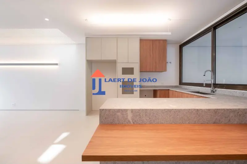 Casa com 3 quartos em Vila Nova Conceição - foto 4