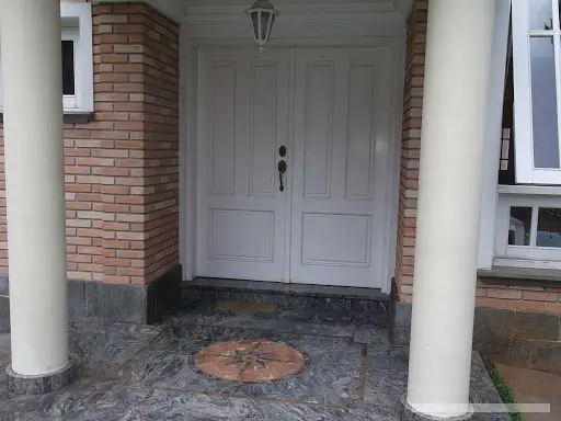 Sobrado com 6 quartos em Interlagos - foto 4